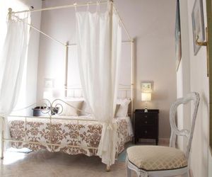 New Romantic Suite Cagliari Italy