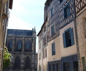 Appart face au mail Limoges France