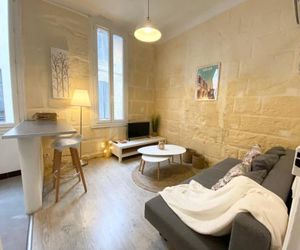 Le 23 - 1er Etage Arles France