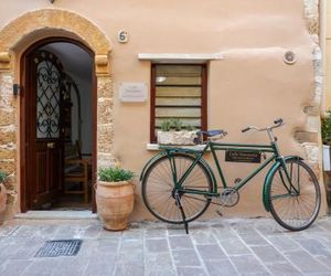 Calle Veneziana Chania Greece