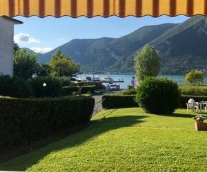 Casa al lago Clusane Italy