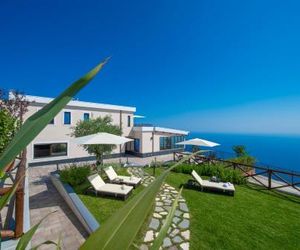 Villa Paradise Resort Agerola Italy