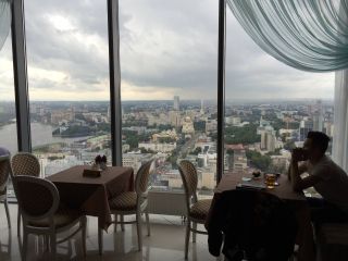 3-х комнатная квартира в самом центре Петербурга.
