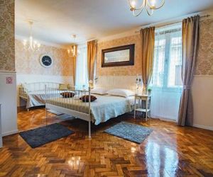 Mamas and Papas Luxury Rooms Split Croatia