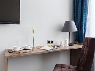 Отель "VOX Hotel"