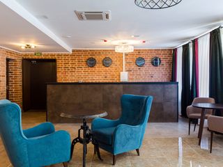 Отель "VOX Hotel"