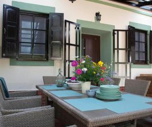 Demizson Apartman Eger Hungary
