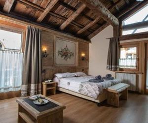 La Grolla Rooms & Apartments Livigno Italy
