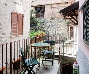 CASA LUDOVUCA 208S Dongo Italy