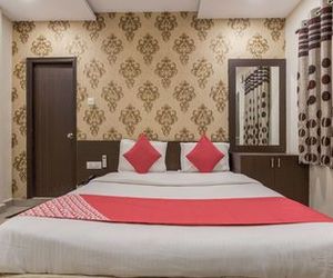 OYO 13114 SVS Luxury Rooms Secunderabad India
