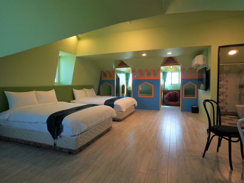 Hotel Photo 1
