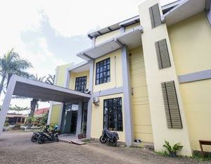 Airy Singosari Raya Mondoroko 1 Malang Malang Indonesia
