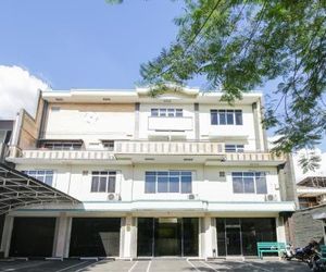 Airy Regol Moh Toha 199 Bandung Bandung Indonesia