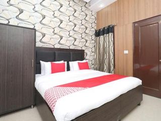 Фото отеля OYO 12664 Hotel Kailash Regency