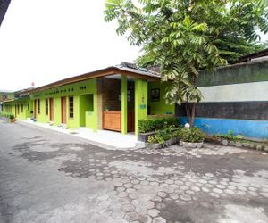RedDoorz @ Jalan Parangtritis Yogyakarta Indonesia