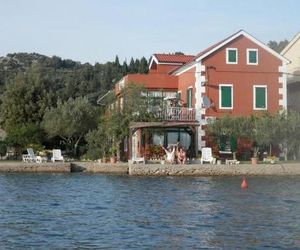 Apartments by the sea Blace (Neretva Delta - Usce Neretve) - 16068 Blace Croatia