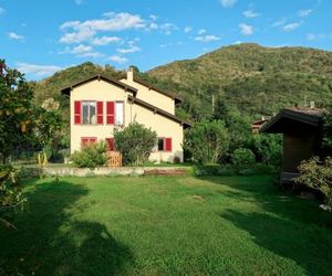 Casa IL CILIEGIO 165S Maccagno Italy