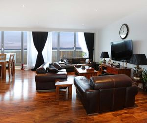 Spacious Waterfront Penthouse Leith United Kingdom