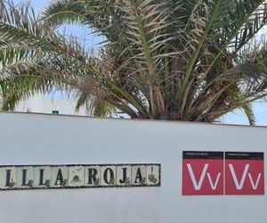 Villa Roja, Apartments; Quiet, Small & Central Resort; Reservado para clientes; Fiesta prohibidos Tias Spain