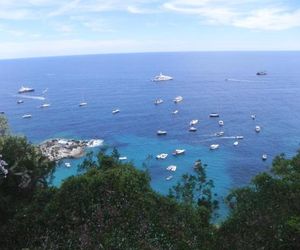 Camere con Vista Faraglioni Capri Village Italy