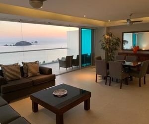 Peninsula 12 D Ixtapa Mexico