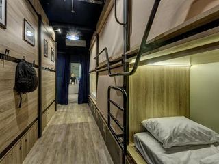 4U Capsule Hotel
