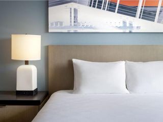 Фото отеля Hyatt House San Jose Airport