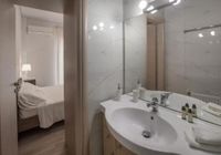 Отзывы 4th Floor Remodeled condo with Sea and Beachfront Views, 1 звезда
