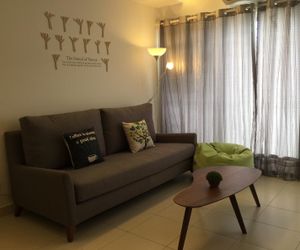 Family Friendly HomeStay @ Setia Alam Shah Alam Malaysia