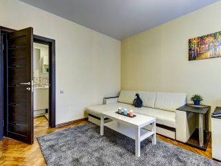 Exquisite Apartments on Nevsky Prospekt 146