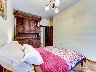 Exquisite Apartments on Nevsky Prospekt 146