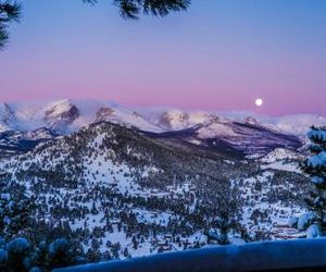 Divine Condominium (3 Bedroom condo) Estes Park United States