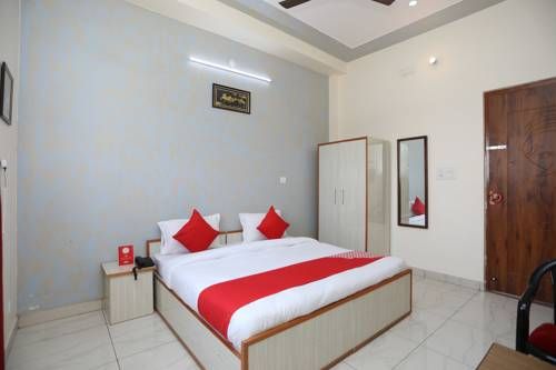 OYO 17291 Shree Ram Palace