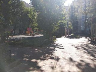 Apartment on Lomonosova 16