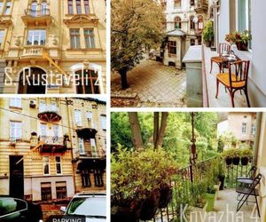 Family apartments in Lviv center with balcony Lvov Ukraine