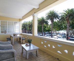 On The Square Apartment Simons Town South Africa