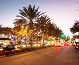 Beautiful Independent House in Center Coconut Grove Coral Gables United States