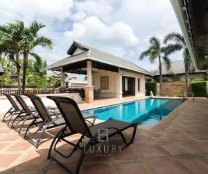 4 Bedroom Private Bali Style Villa HH1 Hua Hin Thailand