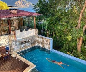 Casa Lobo Bungalows San Pedro La Laguna Guatemala