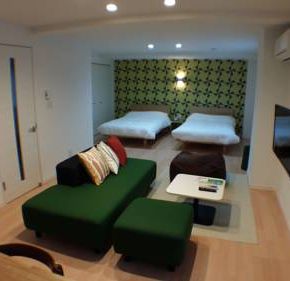 NearBy Hotel