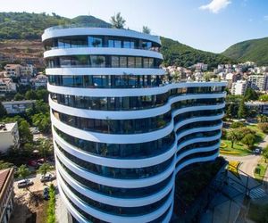 Royal Gardens Apartments Budva Montenegro