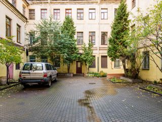 Светлая и уютная квартира рядом со знаменитым Эрмитажем