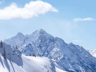 Фото отеля Aspen CO Ritz-Carlton 2 Bedroom Residence Club Condo, 5-Star, Ski-in S