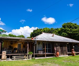 Nakijinkomininkanoyado tubameya Nago Japan
