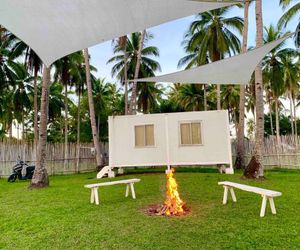 Tiny Home in San Vicente. A/C, WIFI 5min to Beach! Taytay Sandoval Philippines