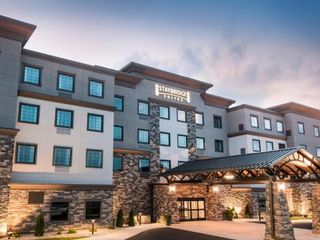 Фото отеля Staybridge Suites - Wisconsin Dells - Lake Delton, an IHG Hotel