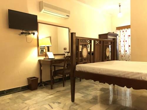Hotel Photo 12