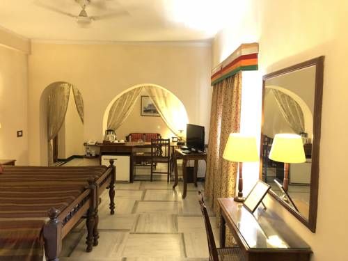 Hotel Photo 8