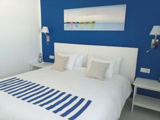 Фото отеля Apartment La Vela Azul -POOL & TENNIS - free AC &Good WIFI- Smart TV