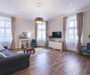 Hibay Apartman Eger Hungary